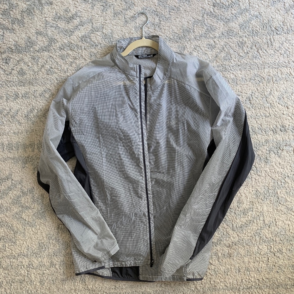 Arcteryx Wind Breaker Jacket Size Large